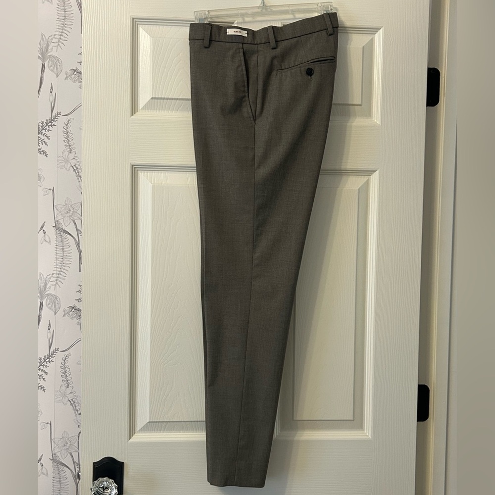 Jos. A. Bank Men's Greige slim fit Dress Pants 30 X 30
